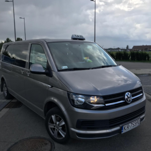Krakow: Private Airport Transfer for 1–3 People